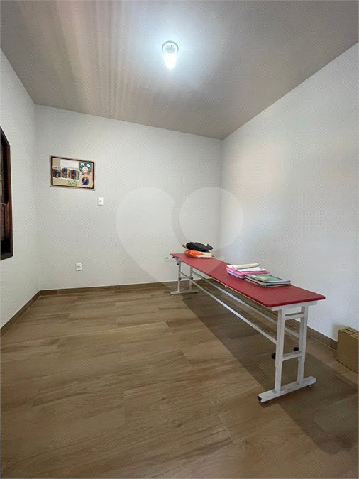 Casa Térrea à venda com 5 quartos, sendo 2 suítes, em Campo Grande, Rio de Janeiro, RJ