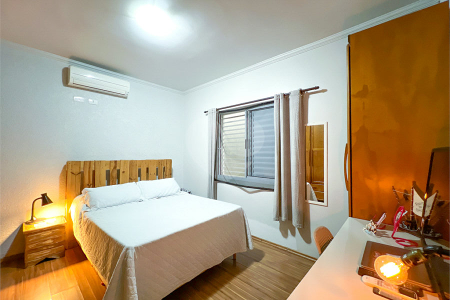 Casa à venda com 3 quartos, sendo 1 suíte,  no condomínio 658, São Paulo - SP