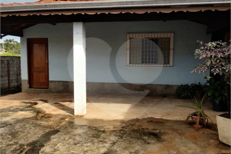 Casa à venda com 3 quartos, sendo 1 suíte, em Vila Santa Helena, Atibaia, SP