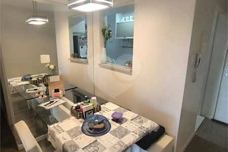 Apartamento à venda com 3 quartos, sendo 1 suíte,  em Cambuci, São Paulo, SP