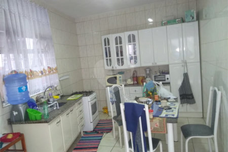Casa à venda com 4 quartos em Jardim das Vertentes, São Paulo, SP