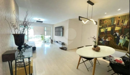 Apartamento à venda com 4 quartos, sendo 1 suíte,  em Tijuca, Rio de Janeiro, RJ
