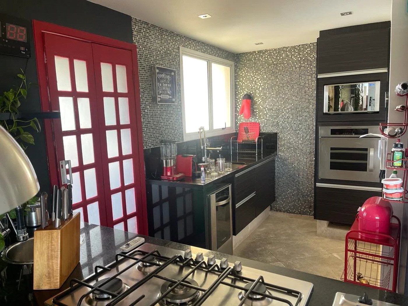 Cobertura à venda com 3 quartos, sendo 1 suíte, em Vila Andrade, São Paulo, SP