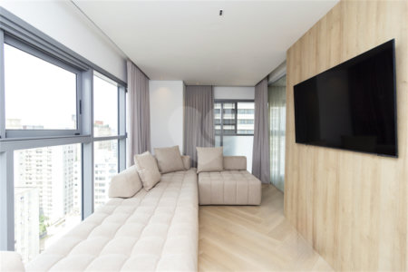 Apartamento à venda com 3 quartos, sendo 2 suítes, em Cerqueira César, São Paulo, SP