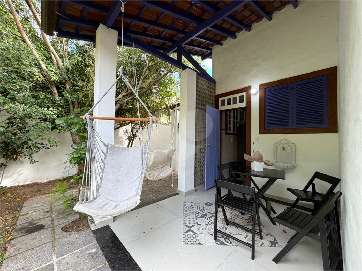 Casa à venda com 4 quartos, sendo 2 suítes, em Ogiva, Cabo Frio, RJ