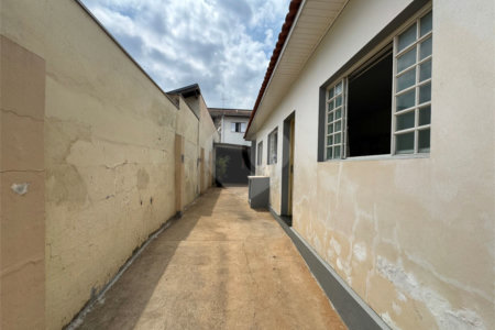 Casa à venda com 3 quartos, sendo 1 suíte, no Centro, Itapetininga, SP