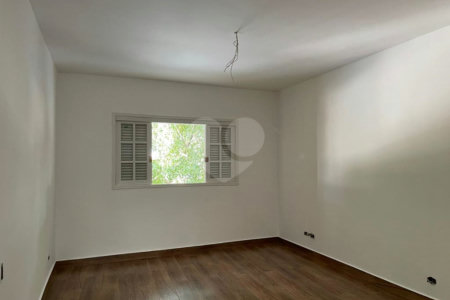 Casa à venda com 3 quartos, sendo 2 suítes, em Tucuruvi, São Paulo, SP