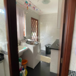 Casa à venda com 3 quartos, sendo 1 suíte, com vista deslumbrante em Recreio Maristela, Atibaia