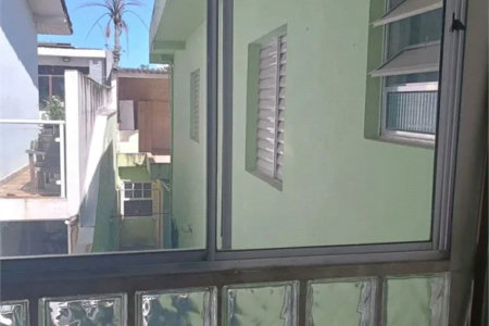 Sobrado à venda com 5 quartos em Vila Arriete, São Paulo, SP