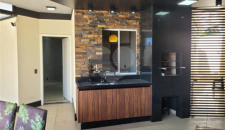 Casa à venda com 3 quartos, sendo 1 suíte,  no condomínio Villa Bella, Sorocaba - SP