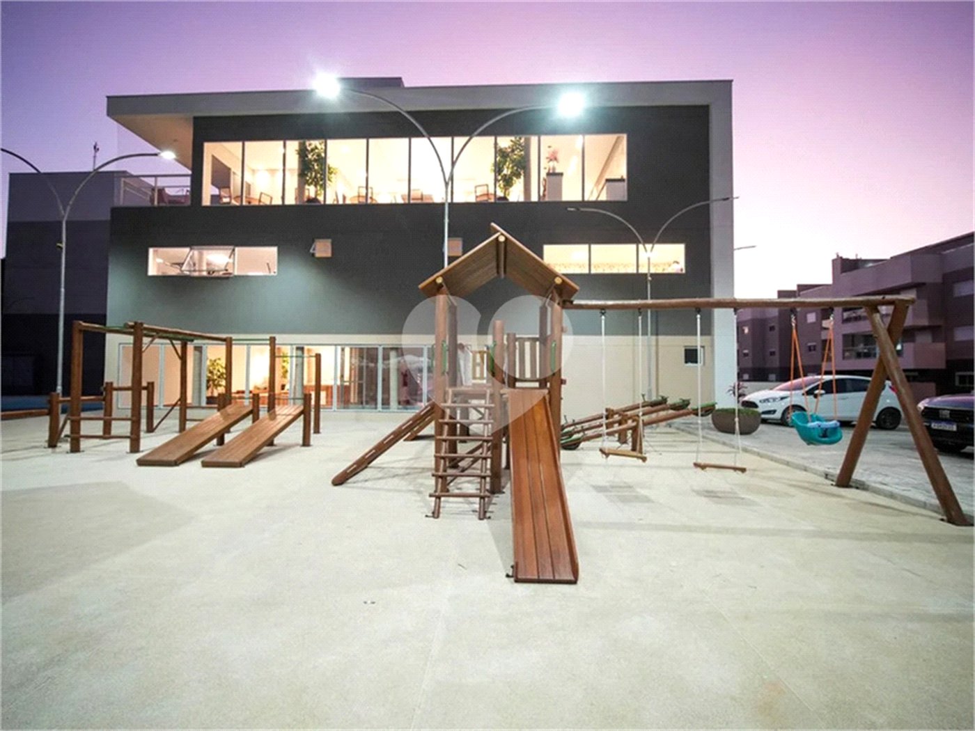 Apartamento à venda com 2 quartos, sendo 1 suíte, em Bairro do Cambará, São Roque, SP