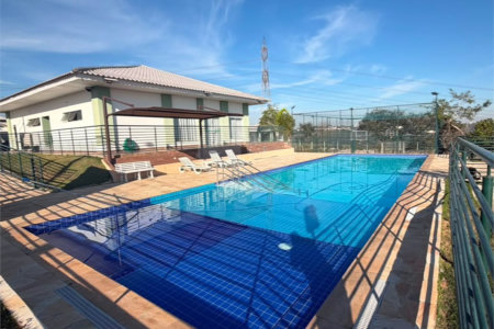 Casa à venda com 2 quartos, sendo 1 suíte,  no condomínio Village Amato Reserva, Sorocaba - SP