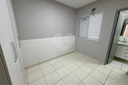 Casa à venda com 3 quartos, sendo 1 suíte, no condomínio Terra Nova, Várzea Grande - MT