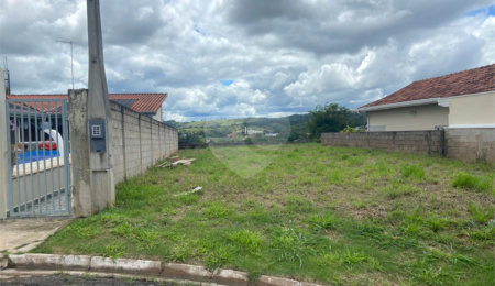 Terreno à venda em Pinheirinho, Vinhedo, SP