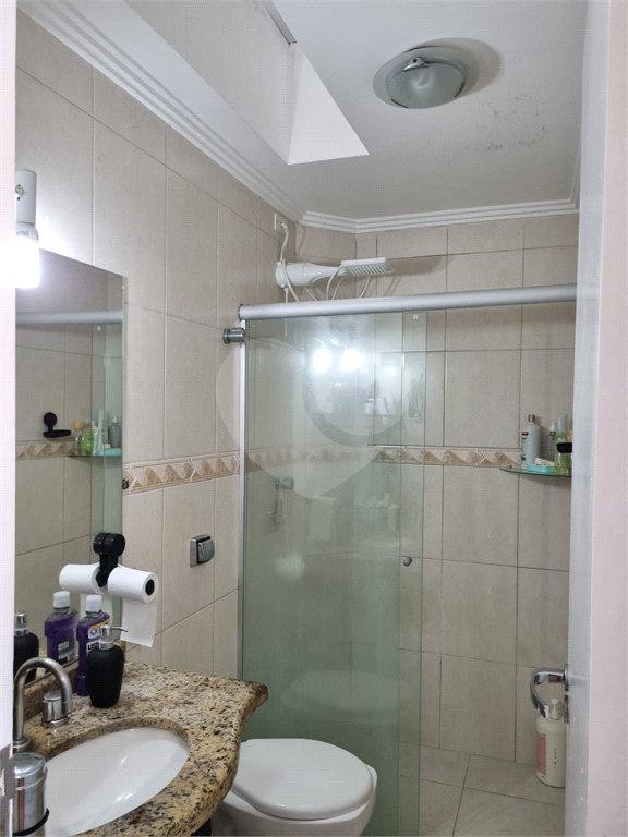 Sobrado à venda com 3 suítes em Vila Guilherme, São Paulo, SP