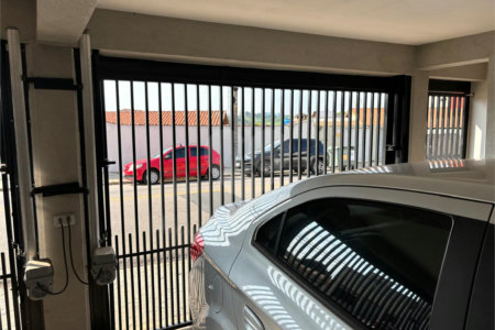 Casa à venda com 3 quartos, sendo 1 suíte, no Centro, Salto, SP