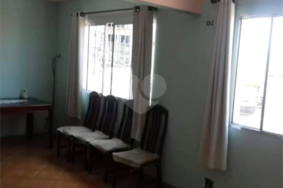 Casa à venda com 3 quartos em Jardim Santa Emilia, Guarulhos, SP