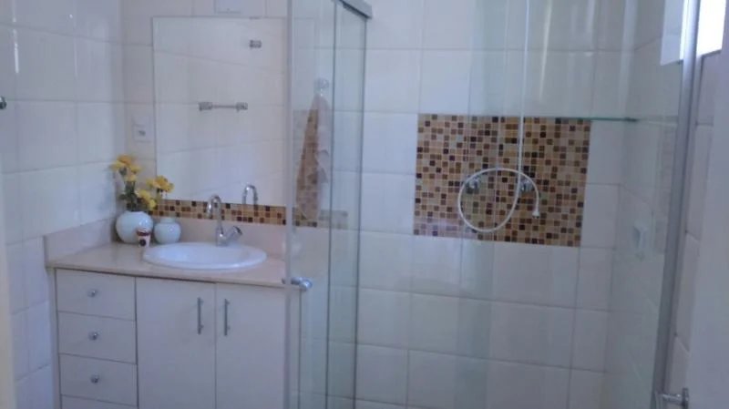 Casa à venda com 3 suítes em Jardim Jussara, São Paulo, SP