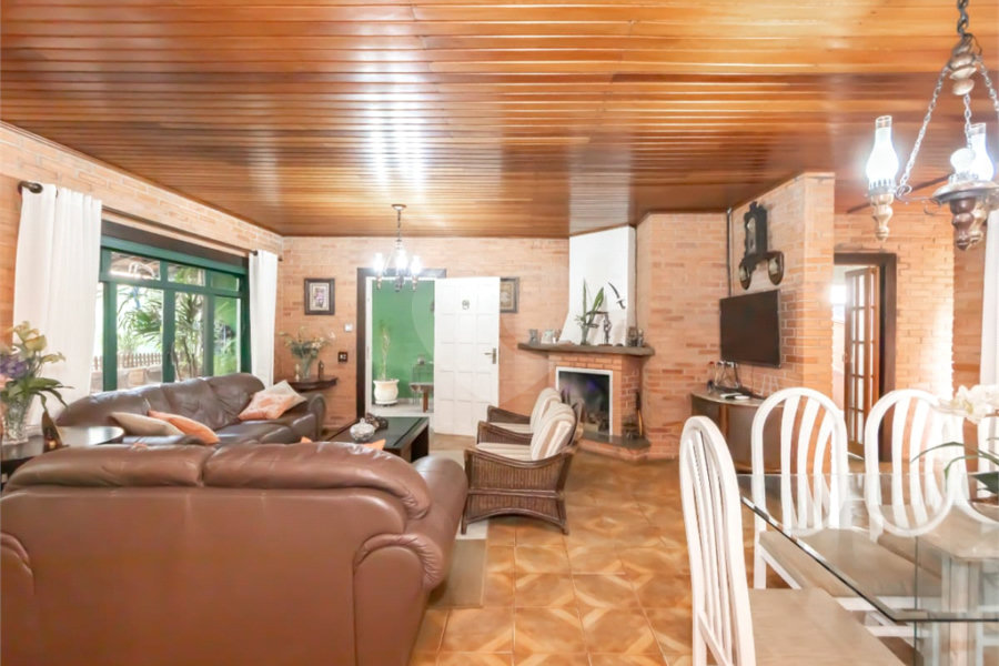 Casa à venda com 4 quartos, sendo 1 suíte, em Jabaquara, São Paulo, SP