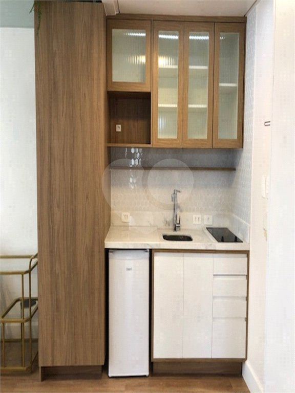 Flat à venda com 1 suíte em Santana, São Paulo, SP
