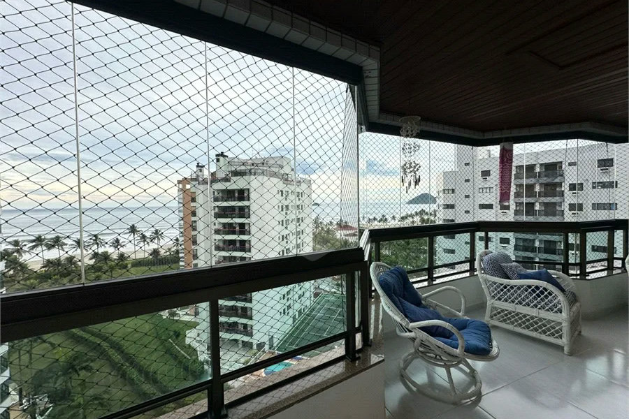 Cobertura à venda com 4 quartos, sendo 3 suítes, em Riviera de São Lourenço, Bertioga, SP