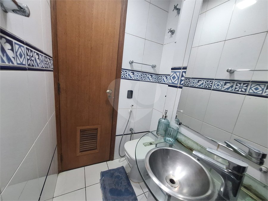 Apartamento à venda com 2 quartos, sendo 1 suíte, em Rio Comprido, Rio de Janeiro, RJ