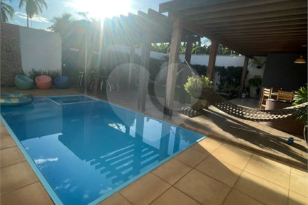 Casa à venda com 3 suítes no Centro, Balsas, MA