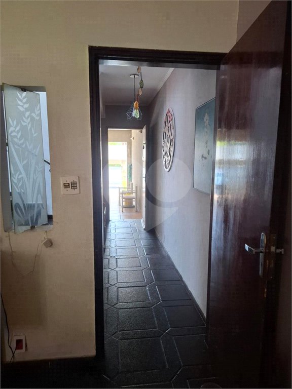 Sobrado à venda com 4 quartos, sendo 2 suítes,  em Campestre, Santo André, SP