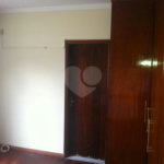 Sobrado à venda com 3 quartos, sendo 1 suíte, em Chora Menino, São Paulo, SP