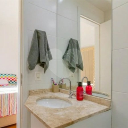 Apartamento à venda com 3 quartos, sendo 1 suíte, em Vila Guilherme, São Paulo, SP