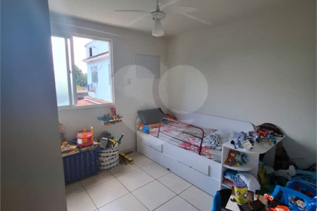 Casa de Vila à venda com 2 quartos, sendo 1 suíte, em Santíssimo, Rio de Janeiro, RJ