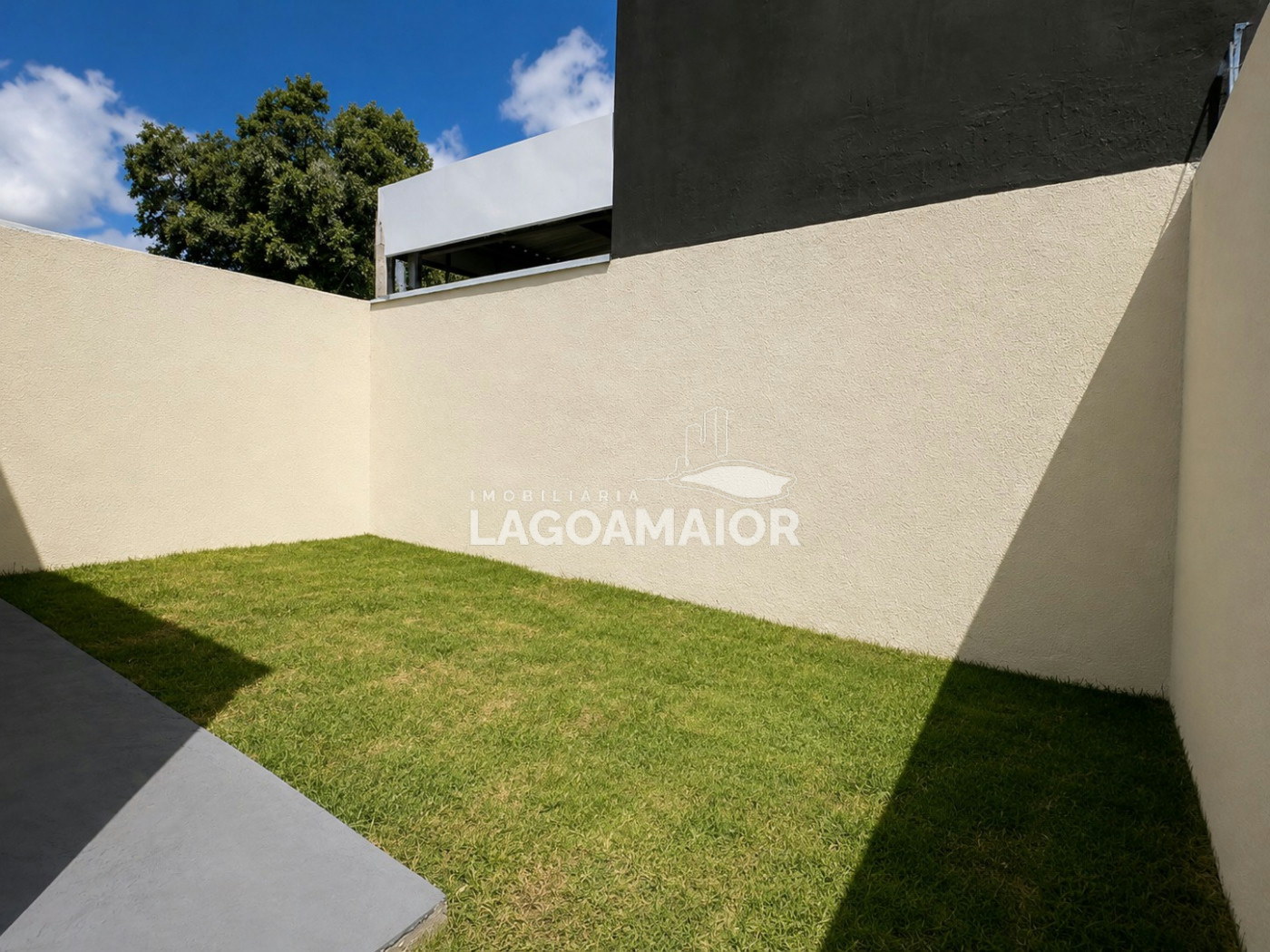 Casa à venda com 2 quartos, sendo 1 suíte, em Vila Nova, Três Lagoas - MS