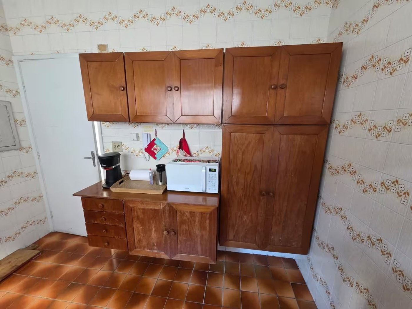 Apartamento com 3 dormitórios à venda, 72 m² por R$ 349.800,00 - Parque Enseada - Guarujá/SP