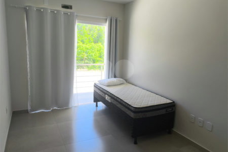 Duplex à venda com 3 quartos, sendo 1 suíte, em Taperapuan, Porto Seguro, BA