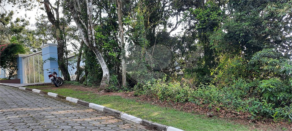 Terreno à venda no condomínio Parque Imperial da Cantareira, Mairiporã - SP
