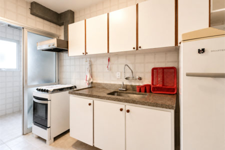 Apartamento à venda com 3 quartos, sendo 1 suíte, em Jardim Marajoara, São Paulo, SP