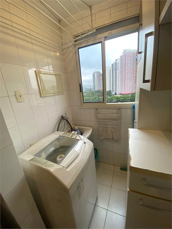 Apartamento à venda com 3 quartos, sendo 1 suíte, em Água Branca, São Paulo, SP