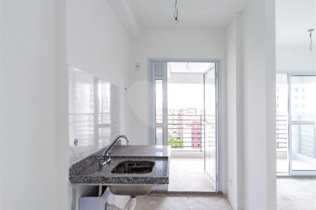 Apartamento à venda com 2 quartos, sendo 1 suíte,  em Vila Progredior, São Paulo, SP