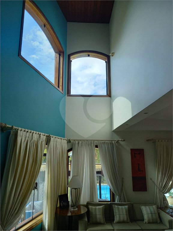 Casa à venda com 4 suítes no condomínio Bibi II, São Paulo - SP