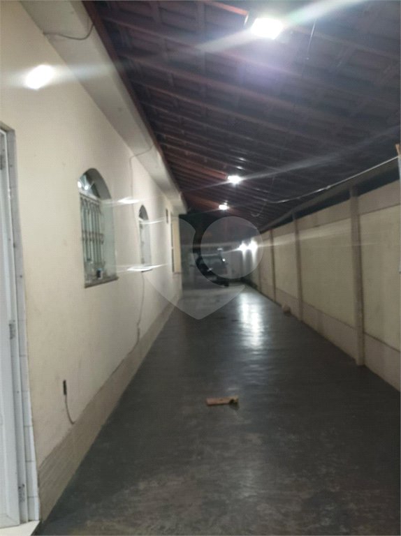 Casa à venda com 4 quartos em Santa Cruz, Rio de Janeiro, RJ