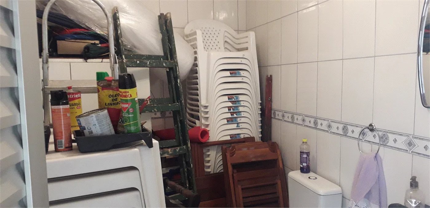 Casa à venda com 3 quartos, sendo 2 suítes,  em Jardim Leonor, São Paulo, SP