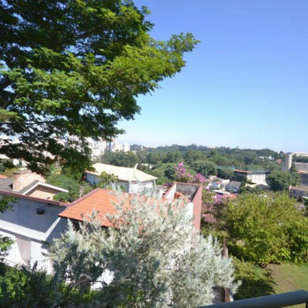 Sobrado à venda com 5 quartos, sendo 4 suítes, em Jardim Panorama, São Paulo, SP