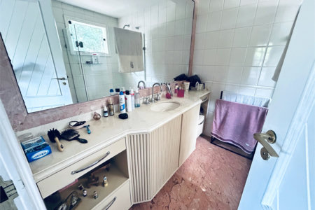 Casa à venda com 8 quartos, sendo 7 suítes, em Barra da Tijuca, Rio de Janeiro, RJ