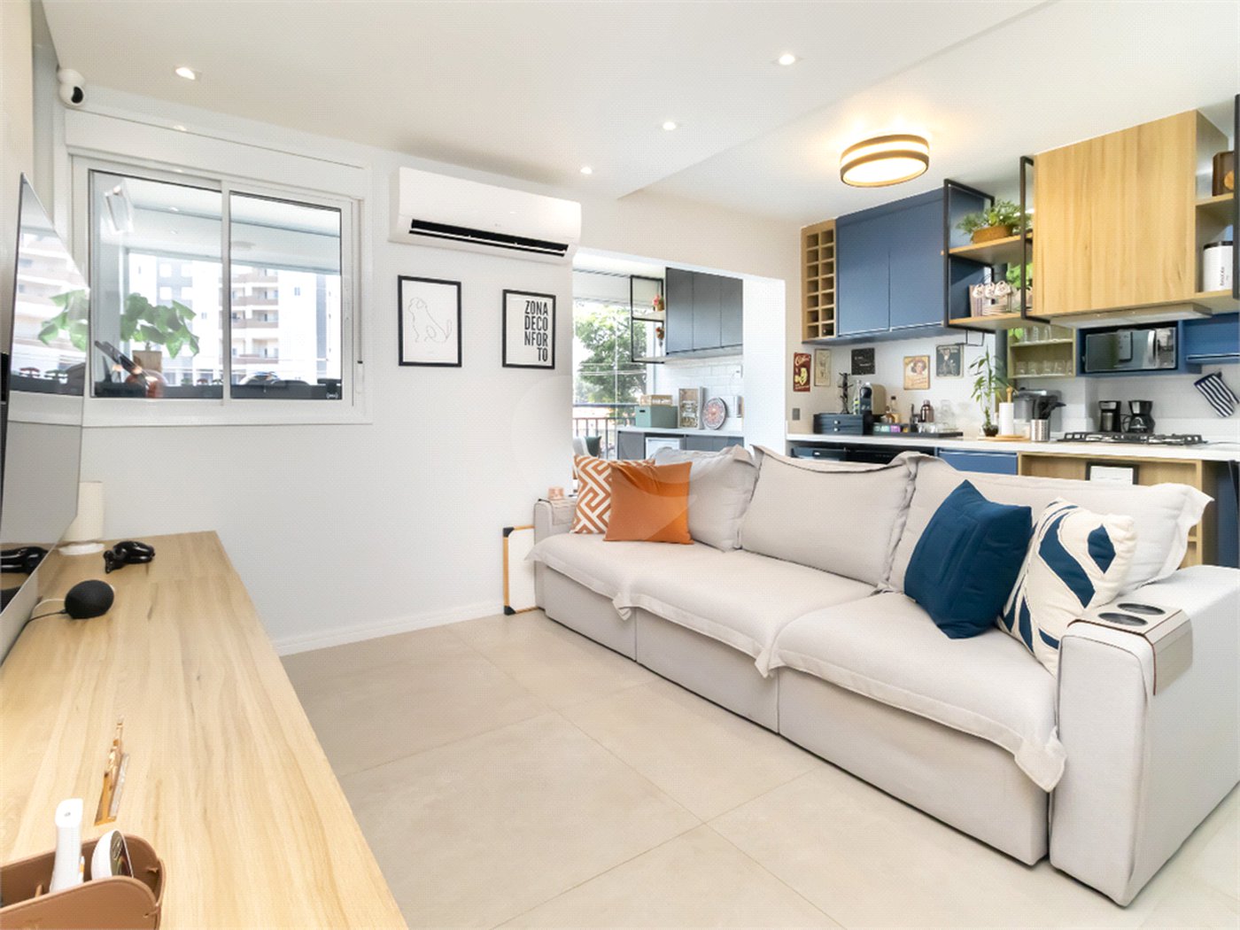 Apartamento à venda com 2 quartos, sendo 1 suíte, em Santo Amaro, São Paulo, SP