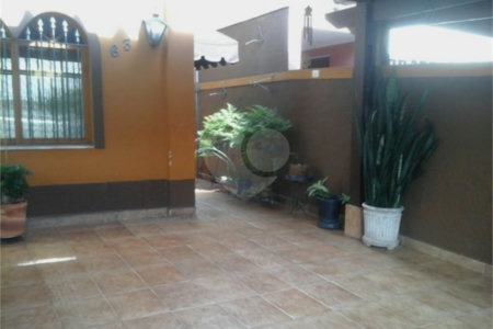 Casa à venda com 3 quartos, sendo 1 suíte,  em Santo Amaro, São Paulo, SP