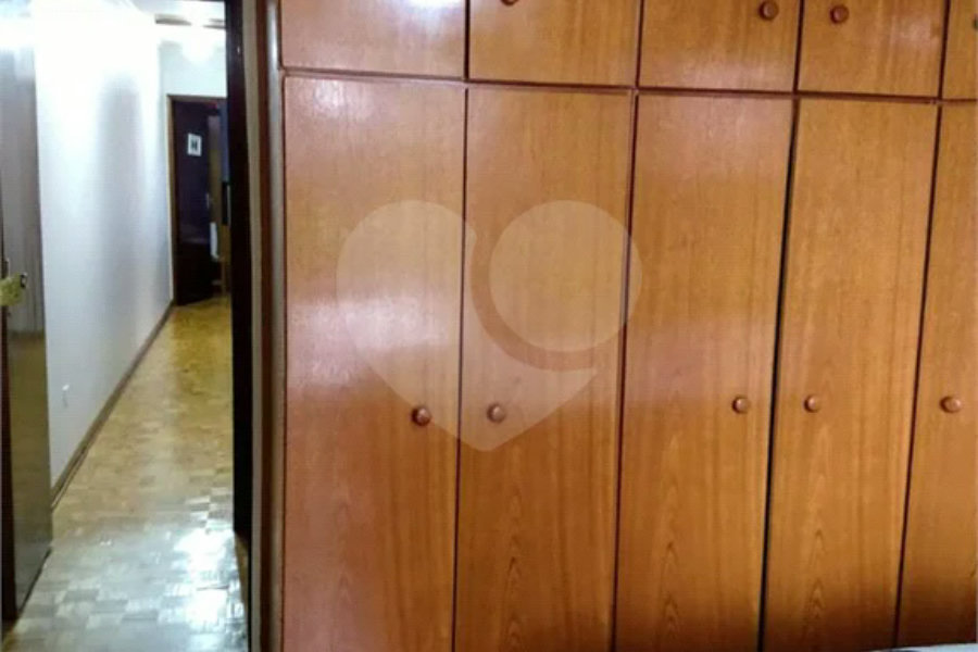 Sobrado à venda com 4 quartos, sendo 1 suíte, em Limão, São Paulo, SP