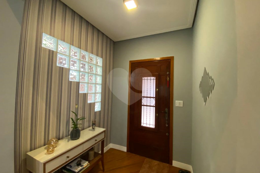 Sobrado à venda com 2 quartos, sendo 1 suíte, em Horto, São Paulo, SP