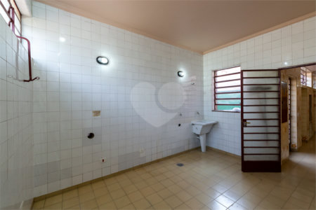 Casa à venda com 4 quartos, sendo 2 suítes, em Perdizes, São Paulo, SP