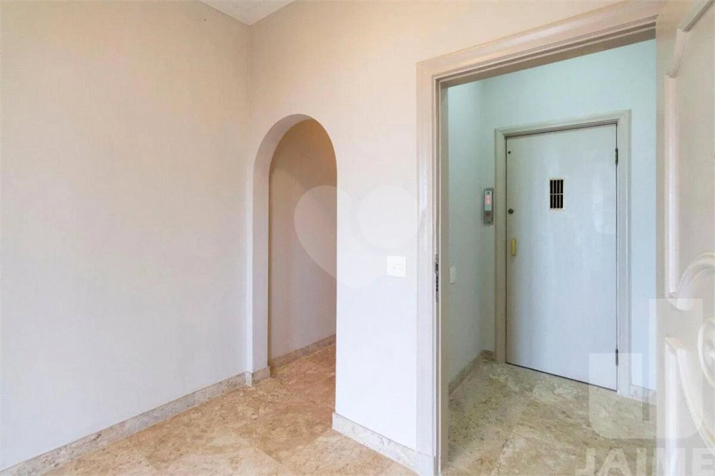 Apartamento à venda ou para alugar com 4 quartos, sendo 2 suítes, em Higienópolis, São Paulo, SP