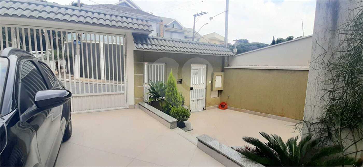 Sobrado à venda com 4 quartos, sendo 2 suítes, em Tucuruvi, São Paulo, SP